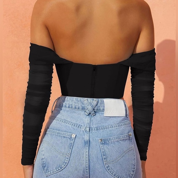 Crop top - Picture 2 of 3